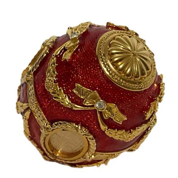 Joan Rivers Imperial Treasures Portrait Egg - Original Box - Picture 3 of 12